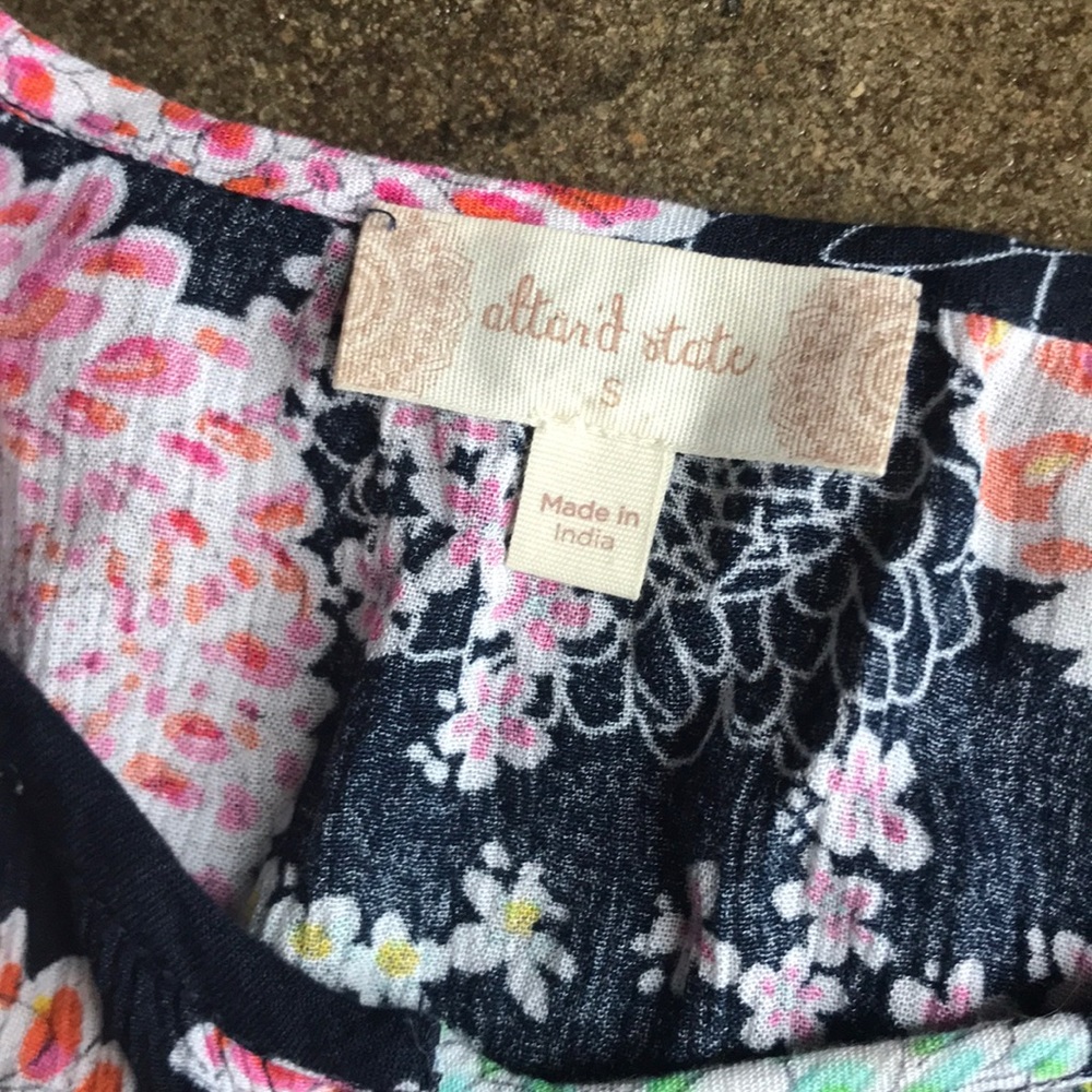 Altar'd State Bright Floral Romper - Picture 2 of 6